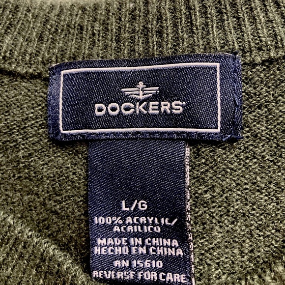 Dockers’ Men’s Classic Pullover Sweater, Large, Dk Green/Tan - Picture 5 of 5